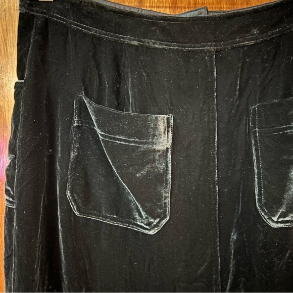 Eddie Bauer Velour Maxi Skirt with Drawstring Pockets size 12 - Picture 4 of 6